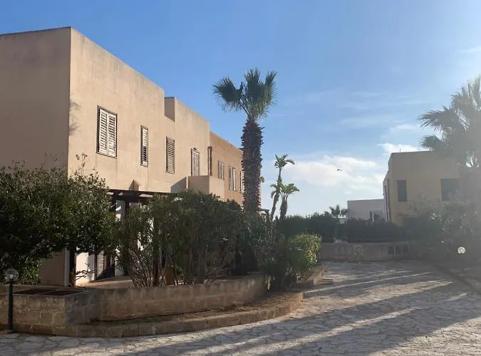 Casa Marina Διαμέρισμα Φαβινιάνα